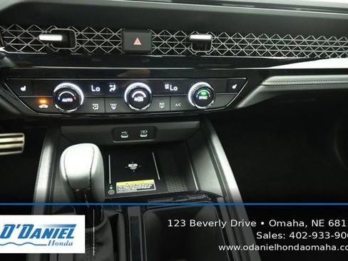 Used 2025 Honda Accord Sport image 32