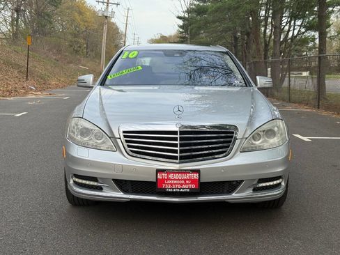 Used 2010 Mercedes-Benz S 550 4MATIC image 2