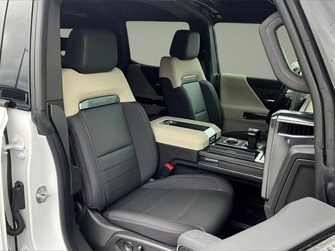 New 2026 GMC Hummer EV SUV image 11