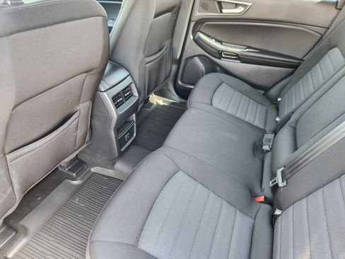 Used 2020 Ford Edge SE w/ Cargo Accessory Package FWD image 10