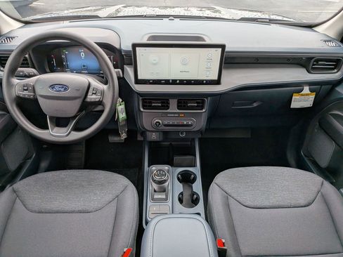 New 2026 Ford Maverick XL image 17