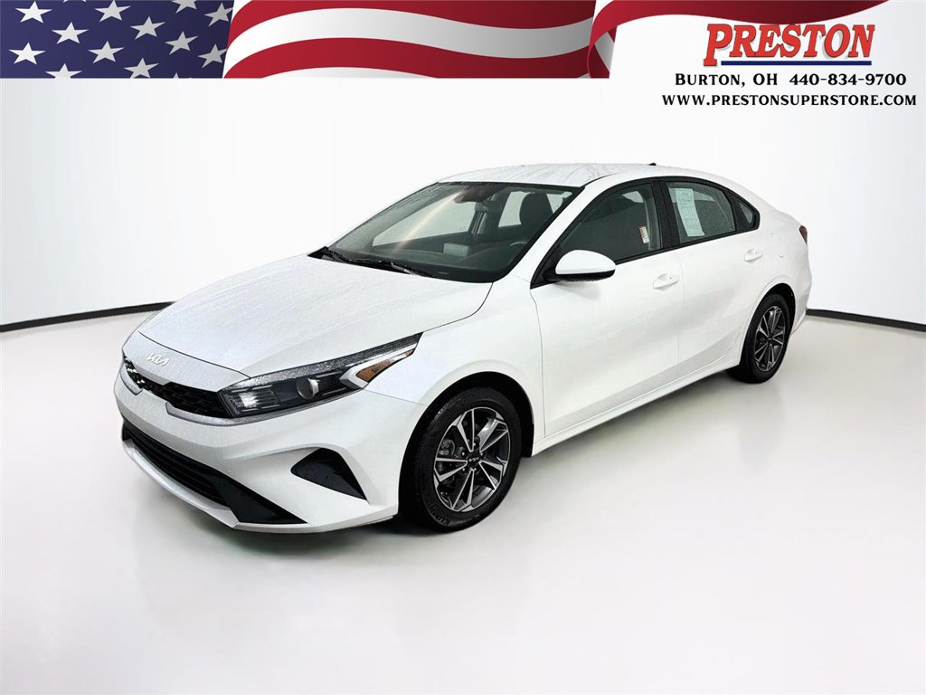 Used 2023 Kia Forte LXS FWD image 1
