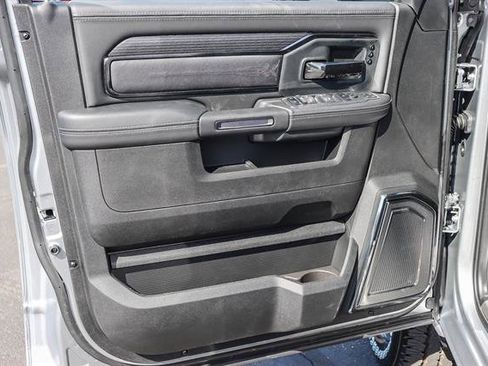 New 2024 RAM 2500 Limited image 46