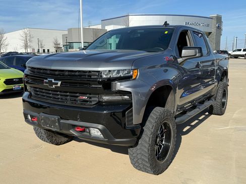 Used 2019 Chevrolet Silverado 1500 LT Trail Boss image 7