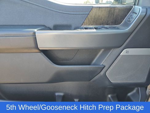 Used 2024 Ford F350 Lariat image 6