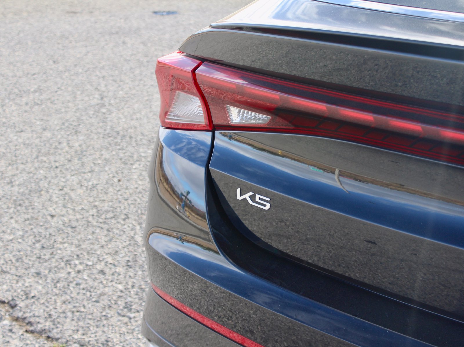 Used 2023 Kia K5 GT-Line w/ GT-Line Premium Package AWD/4WD image 9