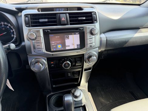 Used 2014 Toyota 4Runner SR5 Premium w/ Convenience Package AWD/4WD image 25