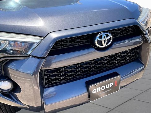 Used 2014 Toyota 4Runner SR5 Premium RWD image 27
