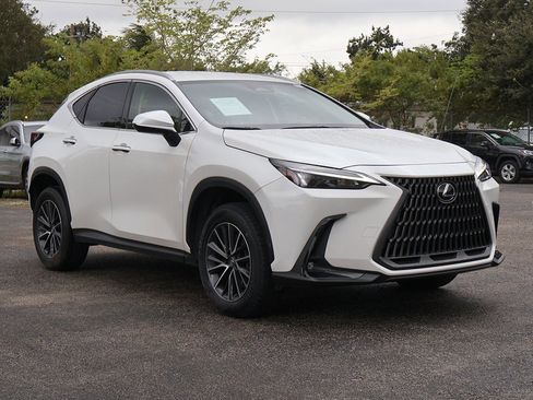 Used 2024 Lexus NX 250 FWD w/ Towing Package (2000 Lbs) image 55