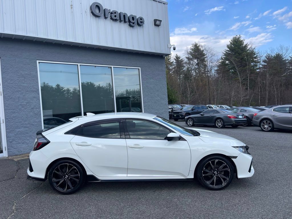 Used 2018 Honda Civic Sport image 7