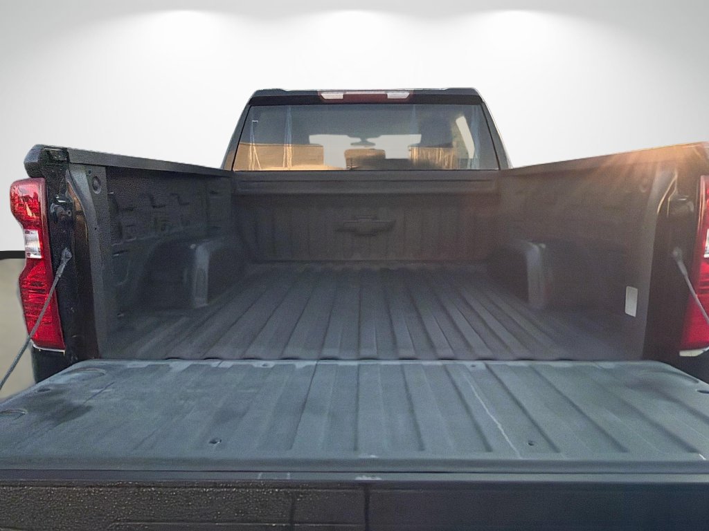 Used 2020 Chevrolet Silverado 1500 LT w/ All-Star Edition RWD image 10