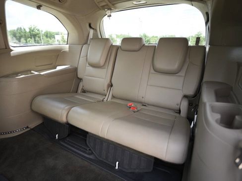 Used 2014 Honda Odyssey EX-L image 11