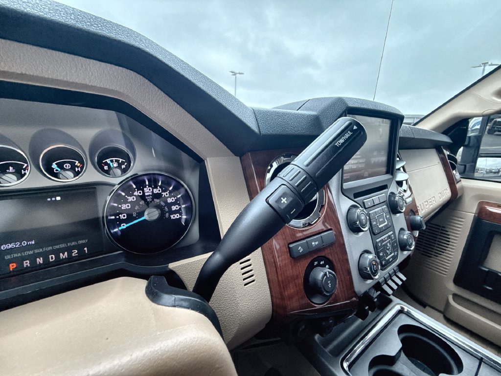 Used 2016 Ford F250 King Ranch w/ FX4 Off-Road Package AWD/4WD image 23