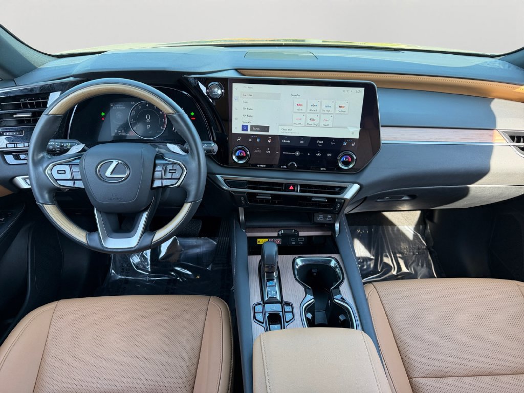 Used 2023 Lexus RX 350 Premium w/ Accessory Package AWD/4WD image 11