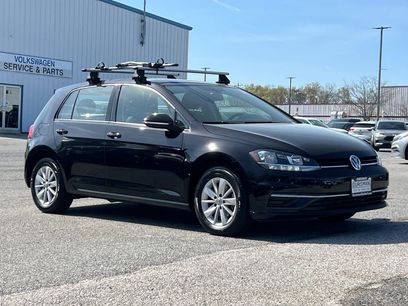 Used 2018 Volkswagen Golf SE