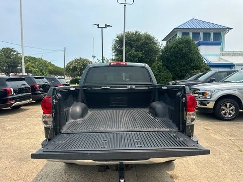 Used 2007 Toyota Tundra Limited RWD image 7