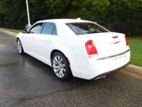 Used 2019 Chrysler 300 Touring L w/ Quick Order Package 22F image 3