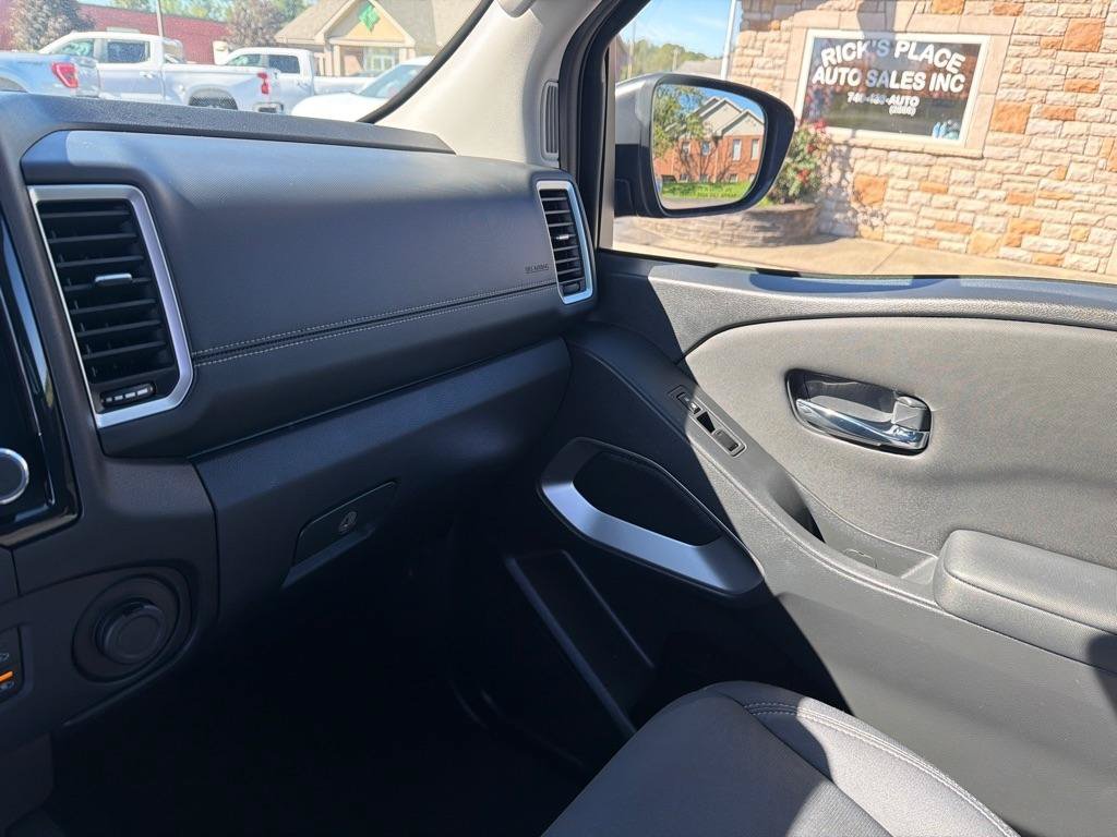 Used 2023 Nissan Frontier SV w/ SV Convenience Package AWD/4WD image 23