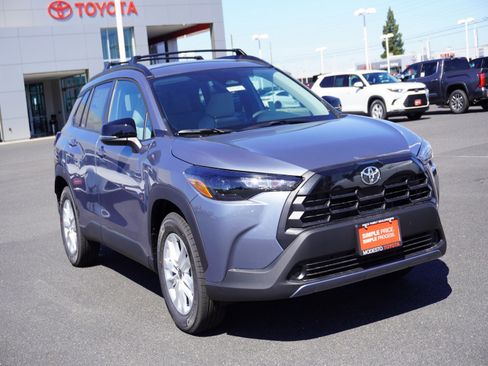 New 2026 Toyota Corolla Cross LE image 25