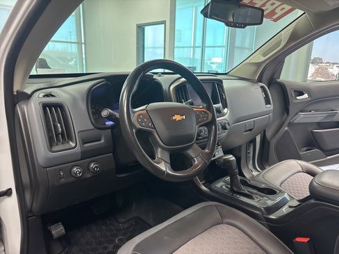 Used 2020 Chevrolet Colorado Z71 image 10