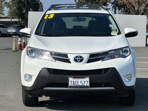 Used 2013 Toyota RAV4 XLE image 6