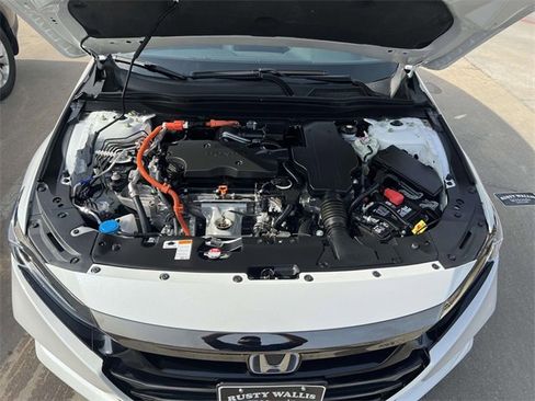Certified 2022 Honda Accord Sport image 19