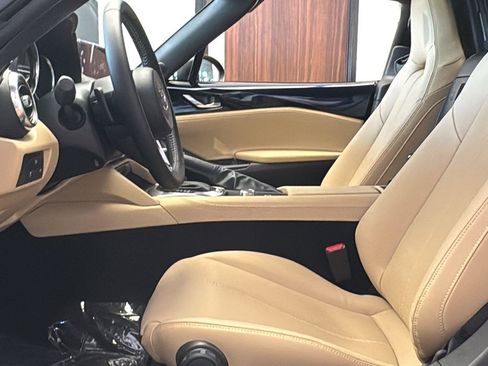 New 2025 MAZDA MX-5 Miata RF Grand Touring image 17