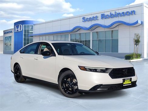 New 2025 Honda Accord SE image 1