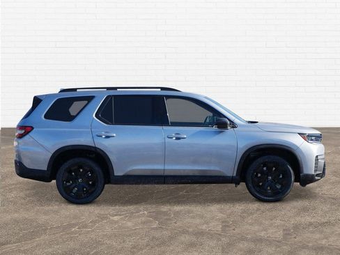 New 2026 Honda Pilot Black Edition image 7