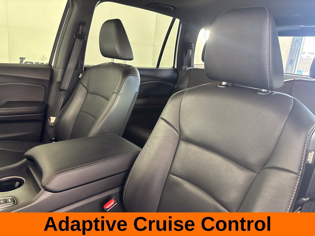 Used 2025 Honda Passport EX-L image 15