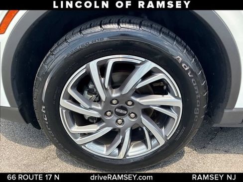 Used 2023 Lincoln Corsair AWD image 26
