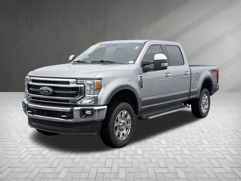 Certified 2021 Ford F250 Lariat w/ Chrome Package image 2