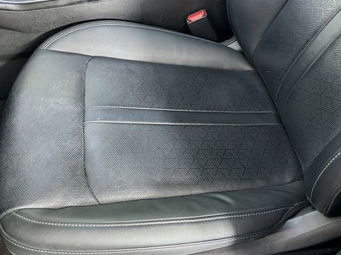 Used 2023 Kia Sorento S w/ Panoramic Sunroof Package AWD/4WD image 19