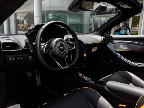 New 2026 McLaren Artura Spider RWD image 13