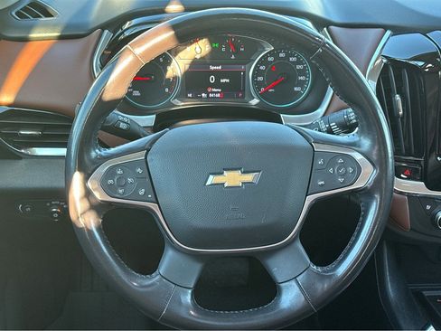 Used 2020 Chevrolet Traverse High Country image 17