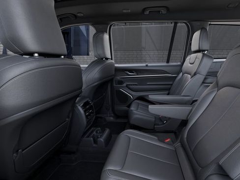 New 2026 Jeep Grand Cherokee L Limited AWD/4WD image 23