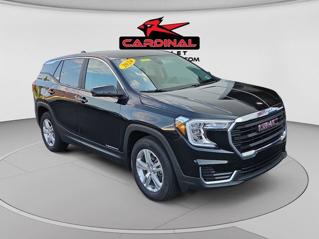 Used 2024 GMC Terrain SLE w/ LPO, Floor Liner Package FWD image 1