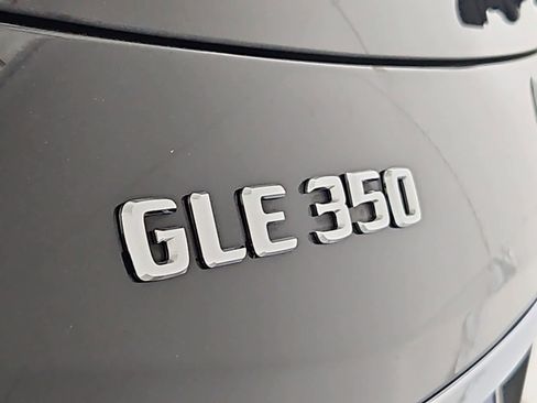 Used 2016 Mercedes-Benz GLE 350 4MATIC w/ Premium Package image 12