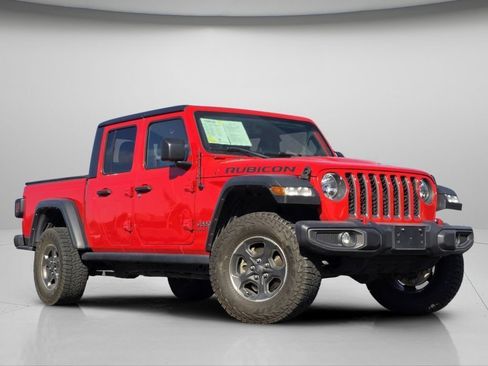 Used 2022 Jeep Gladiator Rubicon w/ Trailer Tow Package AWD/4WD image 2