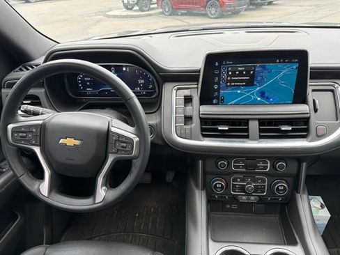 Used 2023 Chevrolet Tahoe LT w/ Luxury Package AWD/4WD image 15
