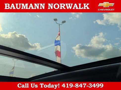 Used 2022 Chevrolet TrailBlazer RS w/ Sun and Liftgate Package AWD/4WD image 22