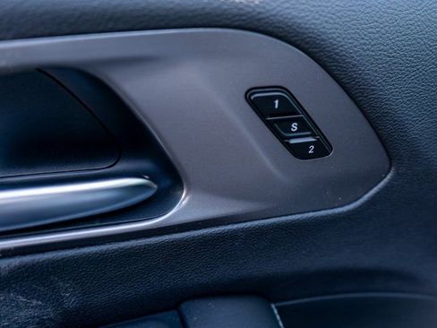 New 2026 Chrysler Pacifica Select image 14