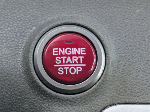 Used 2016 Honda Odyssey Touring image 23