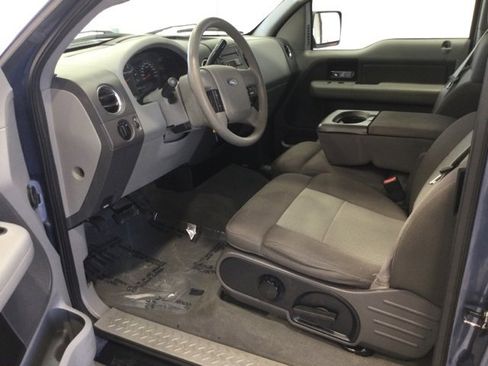 Used 2005 Ford F150 XLT image 9