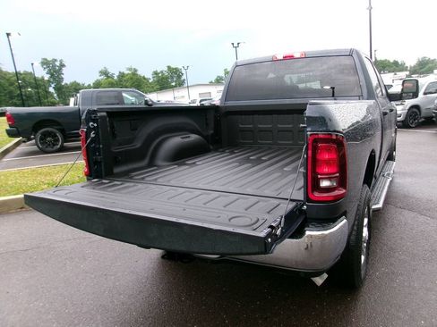 Certified 2025 RAM 2500 Big Horn AWD/4WD image 16