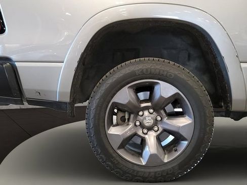 Used 2021 RAM 1500 Big Horn w/ Built-to-serve Edition AWD/4WD image 18