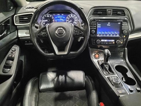 Used 2017 Nissan Maxima SR w/ Midnight Edition FWD image 22