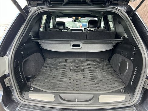 Used 2015 Jeep Grand Cherokee Overland image 9