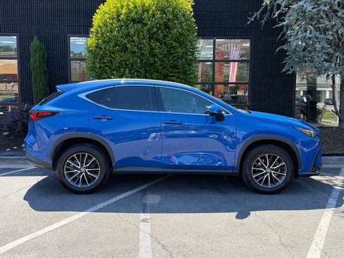 Used 2023 Lexus NX 250 FWD image 21