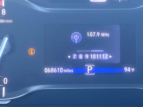 Used 2016 Honda Pilot Elite image 15